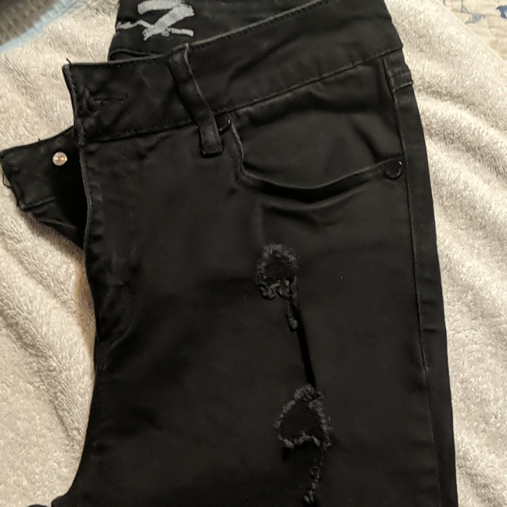 Jeans - Picture 2 of 3